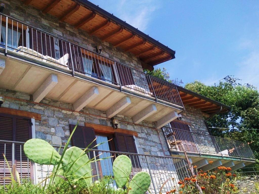 Hotel Tamola Sorico Luaran gambar